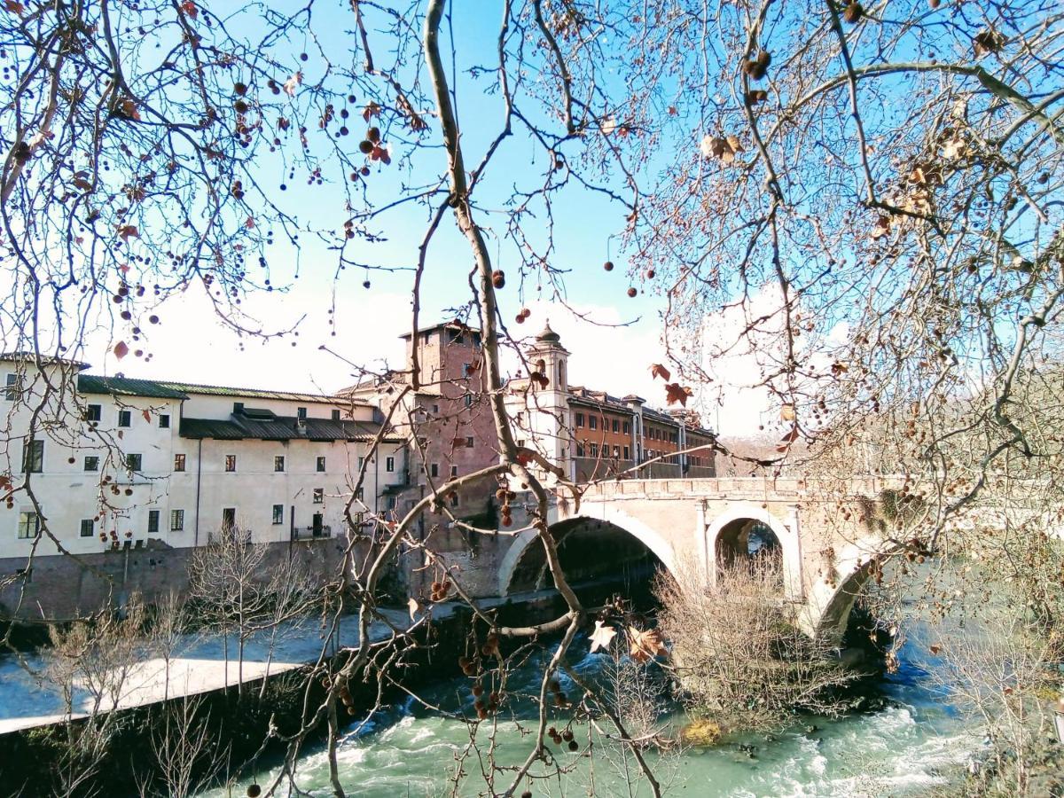Porta Maggiore 9 Locazione Turistica Habitación en casa particular
